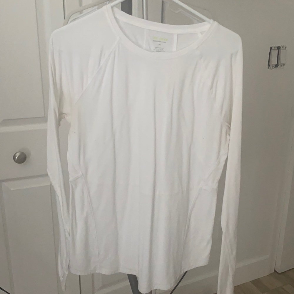 White long sleeve workout top